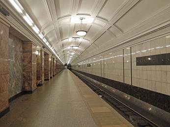 Станция метро Белорусская