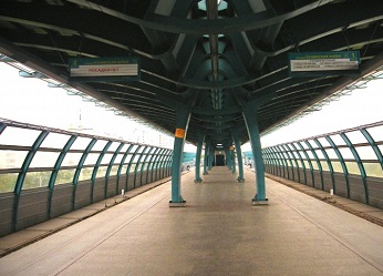 Станция метро Бунинская аллея